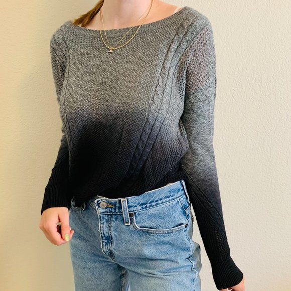 American Eagle Outfitters Sweaters - American Eagle Pullover Scoop Neck Sweater Size S